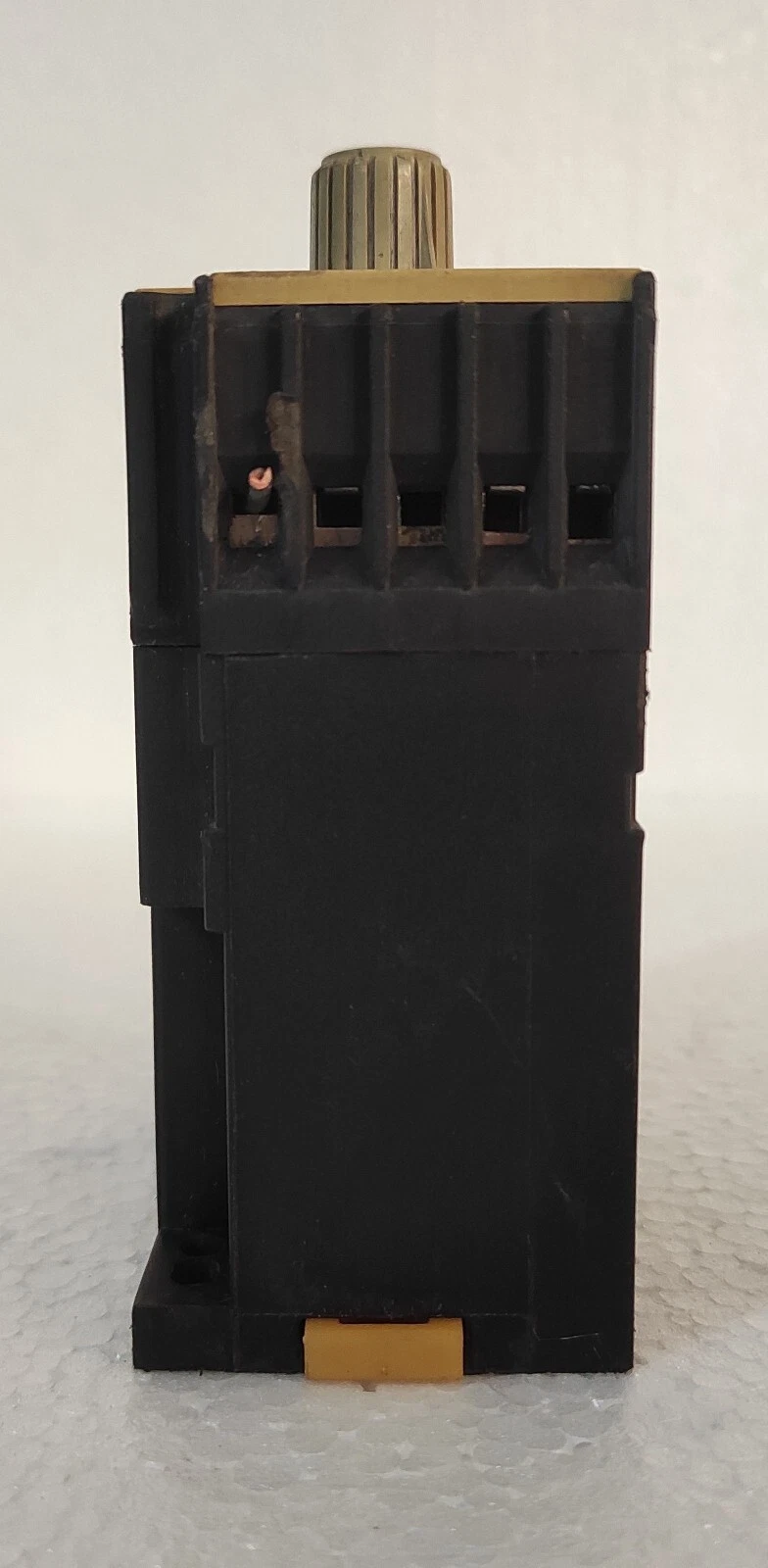 admin/uploads/uploads/Siemens 7PU2240-1BN32-OZ Electric Timer_2.webp